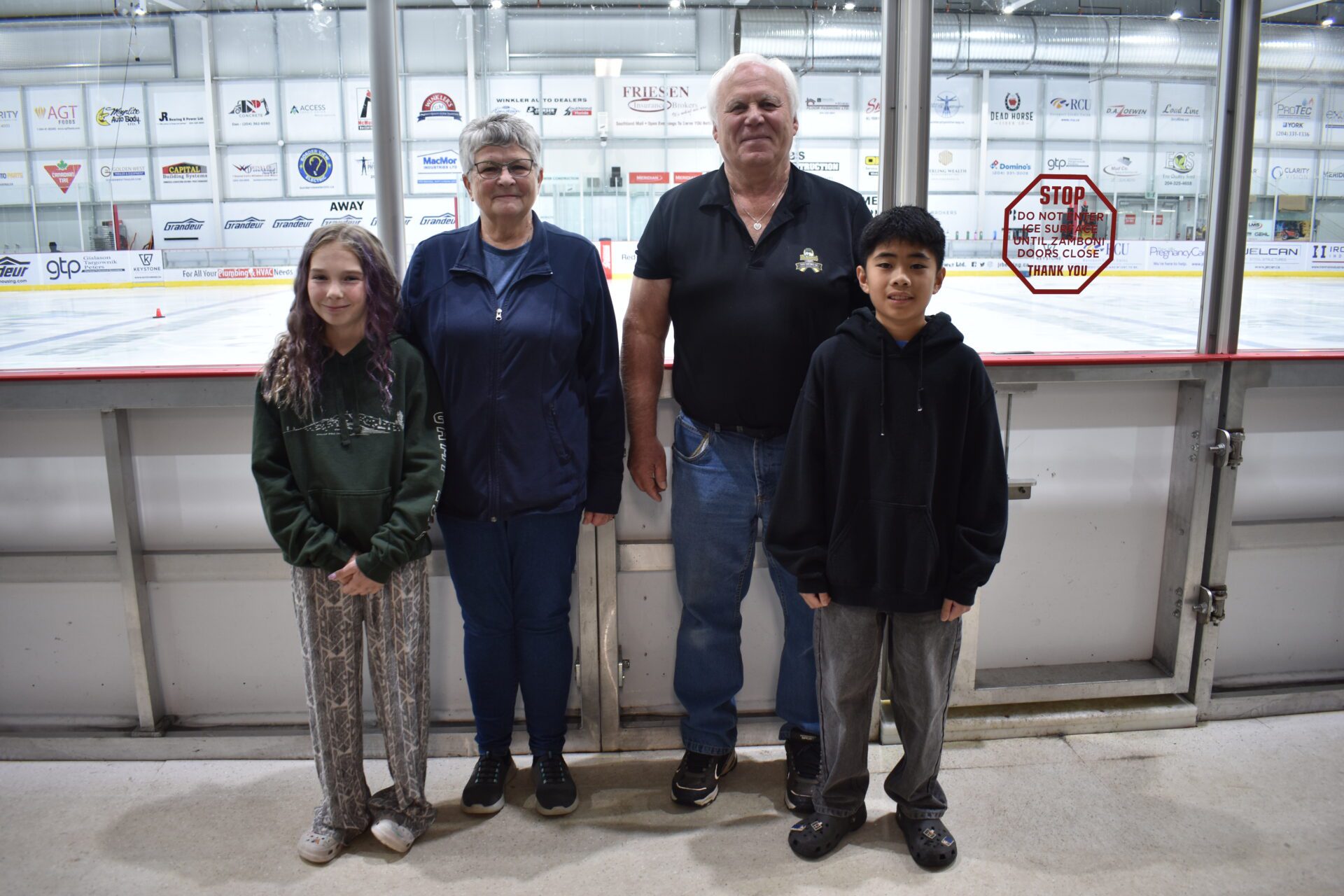 2025-ET-Charlotte&Amos-arena